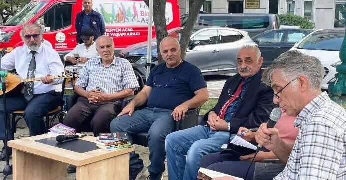 Korumalı: 2. Borçka Kitap Günleri kapsamında söyleşi ve şiir dinletisi gerçekleşti