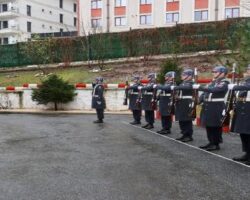 Korumalı: Vali Ergün, İl Jandarma Komutanlığını Ziyaret Etti