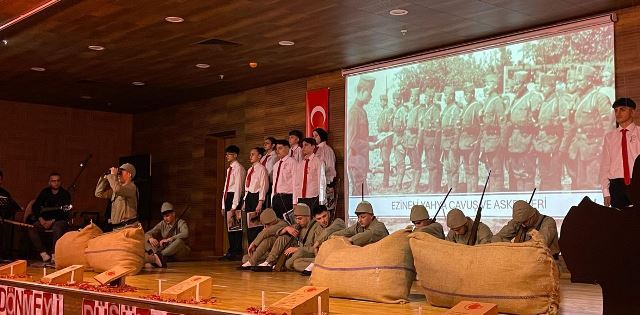 Korumalı: Şehit Savaş Gedik Lisesi 18 Mart Çanakkale Zaferi ve Şehitleri Anma günü programı düzenledi